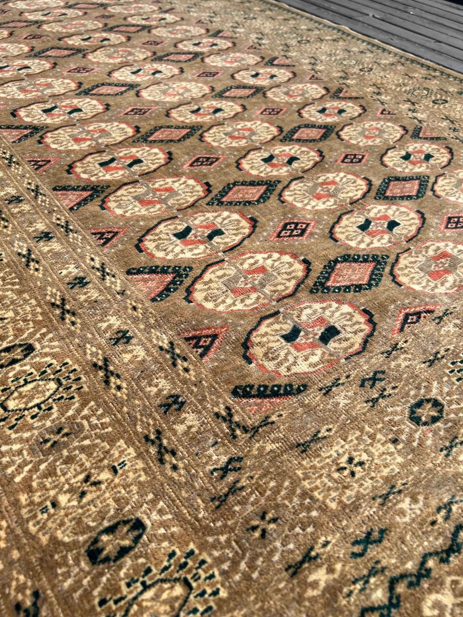 Yaar | 4' 5" x 6' | Vintage Tekke Rug