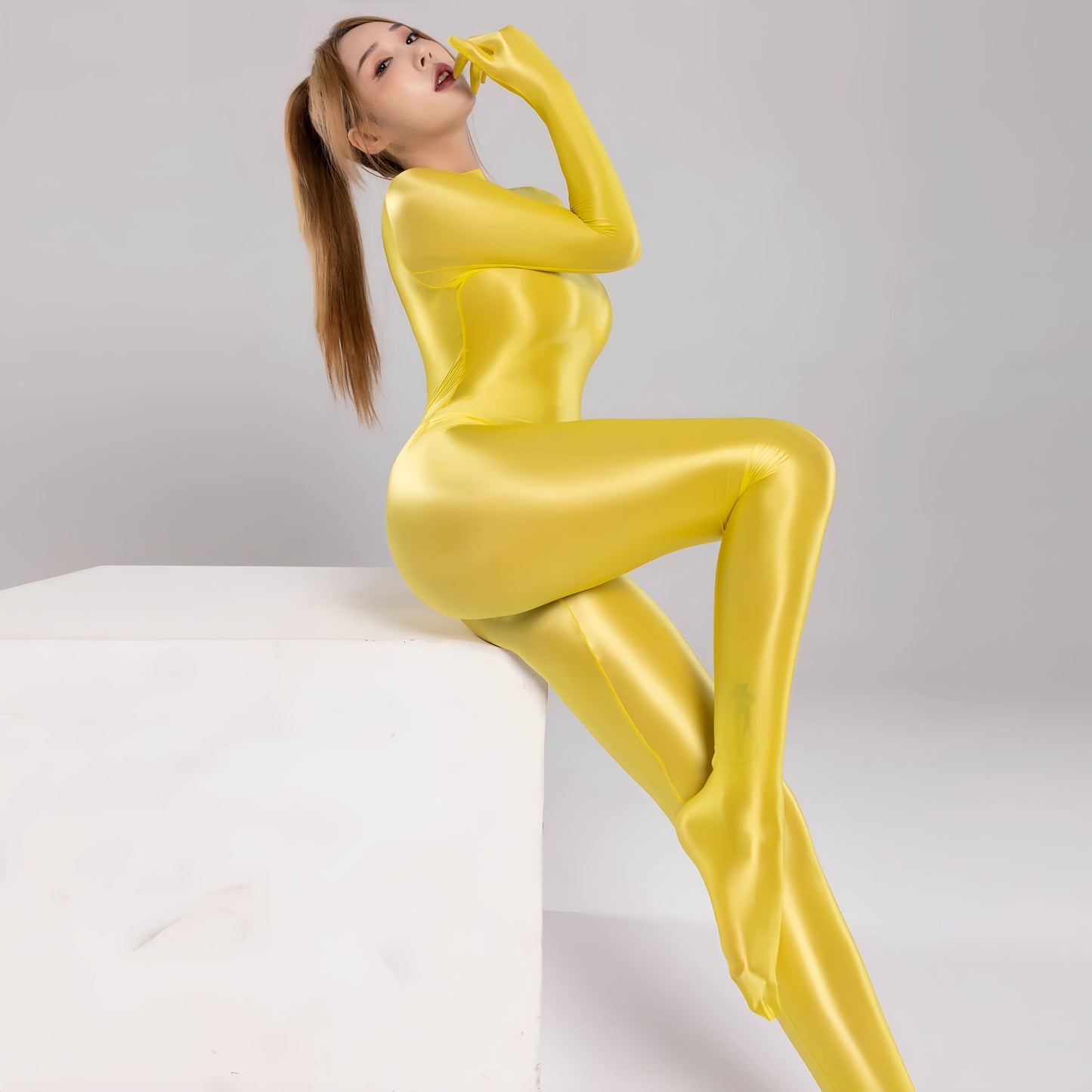 Spandex Nylon Full Bodysuit Zentai Shinny Cosplay Jumpsuit Attached Gloves